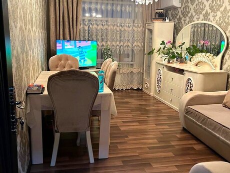Объявление №6115935 - Баку, м. Халглар Достлугу, 2-комн., 60 м², 6/9 этаж