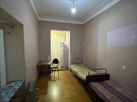 1 otaqlı köhnə tikili - Nəriman Nərimanov m. - 17 m²