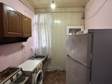 1 otaqlı köhnə tikili - Nəriman Nərimanov m. - 17 m²