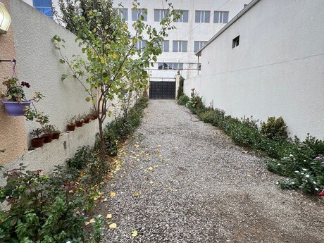 3 otaqlı həyət evi/bağ evi - Yeni Ramana q. - 100 m²