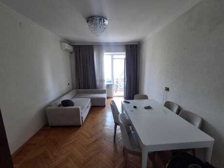 Elan №6115969 - Bakı, İçəri Şəhər m., 3 otaqlı, 80 m², 2/5 mərtəbə