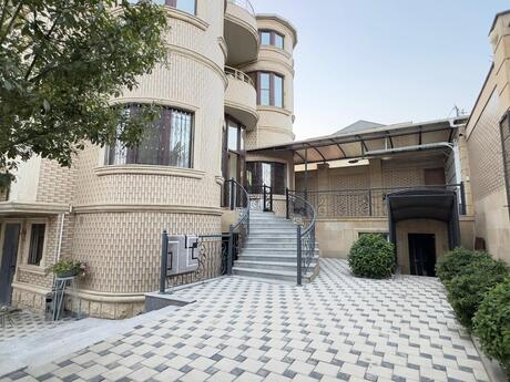 8 otaqlı həyət evi/bağ evi - Xalqlar Dostluğu m. - 600 m²