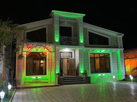 5 otaqlı həyət evi/bağ evi - Mərdəkan q. - 220 m²
