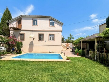 4 otaqlı həyət evi/bağ evi - Novxanı q. - 330 m²