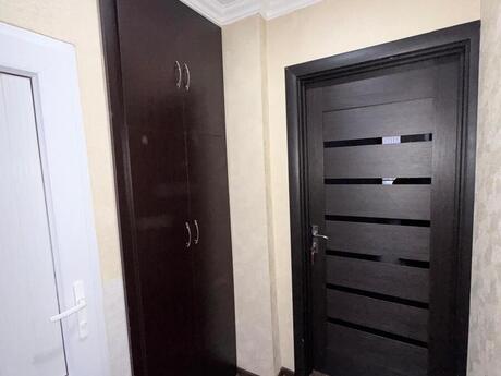 2 otaqlı köhnə tikili - Yeni Günəşli q. - 70 m²