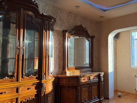 2 otaqlı köhnə tikili - Əhmədli q. - 70 m²