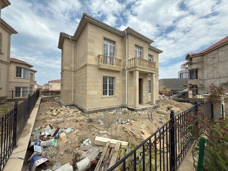 6 otaqlı həyət evi/bağ evi - Sea Breeze q. - 230 m²