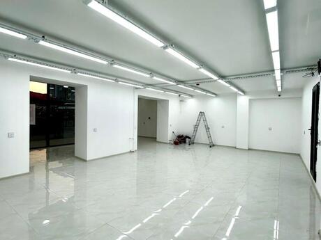 Obyekt - Memar Əcəmi m. - 90 m²