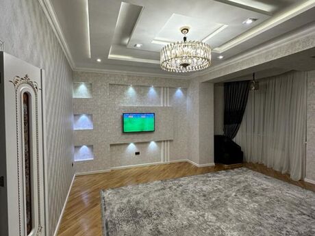 3-комн. новостройка - м. Иншаатчылар - 130 м²