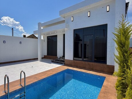 4 otaqlı həyət evi/bağ evi - Mərdəkan q. - 120 m²