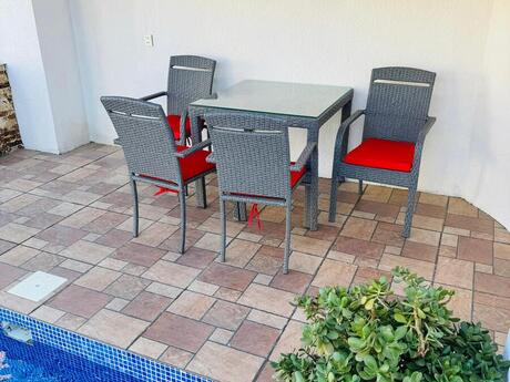 4 otaqlı həyət evi/bağ evi - Mərdəkan q. - 160 m²