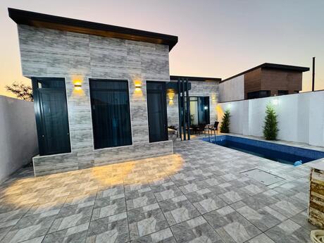 4 otaqlı həyət evi/bağ evi - Şüvəlan q. - 170 m²