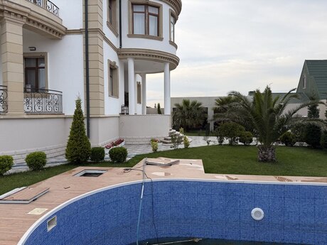 5 otaqlı həyət evi/bağ evi - Mərdəkan q. - 384 m²