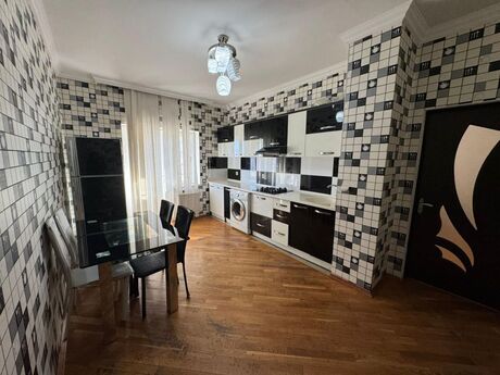 3-комн. новостройка - м. Нариман Нариманов - 130 м²