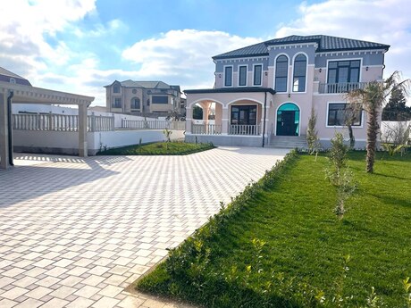 6 otaqlı həyət evi/bağ evi - Sabunçu r. - 260 m²