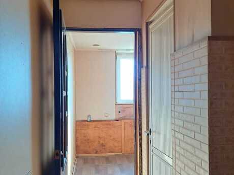 1 otaqlı köhnə tikili - Elmlər Akademiyası m. - 47 m²