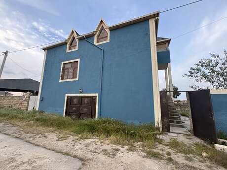 4 otaqlı həyət evi/bağ evi - Məmmədli q. - 240 m²