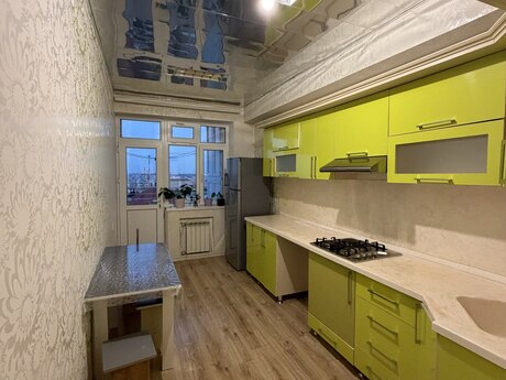 3-room apartment for rent, 80 m², Xalqlar Dostluğu: 600 ₼/mo 3