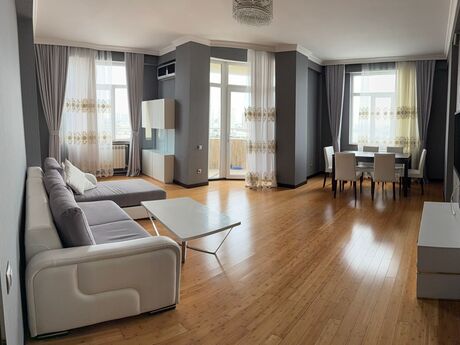 2 otaqlı yeni tikili - 8-ci mikrorayon q. - 91 m²