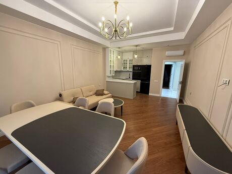 3 otaqlı yeni tikili - Xətai r. - 115 m²