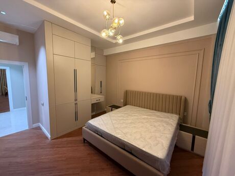3 otaqlı yeni tikili - Xətai r. - 115 m²