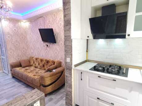 3 otaqlı köhnə tikili - Əhmədli m. - 70 m²