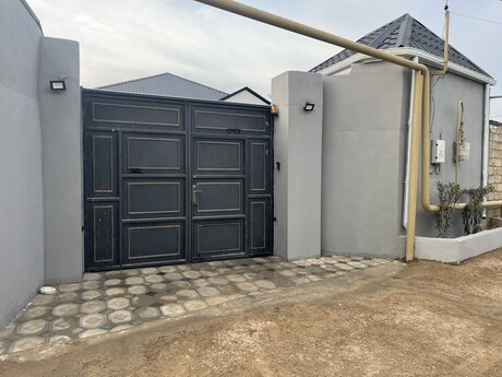 3 otaqlı həyət evi/bağ evi - Qala q. - 70 m²