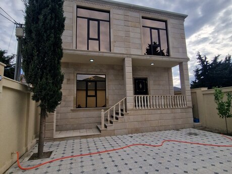 5 otaqlı həyət evi/bağ evi - Yeni Ramana q. - 200 m²
