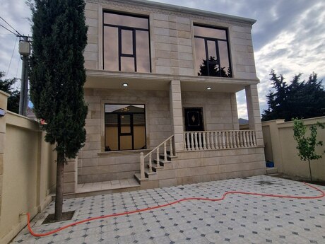 5 otaqlı həyət evi/bağ evi - Yeni Ramana q. - 200 m²