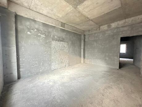 5 otaqlı yeni tikili - Ağ şəhər q. - 205 m²