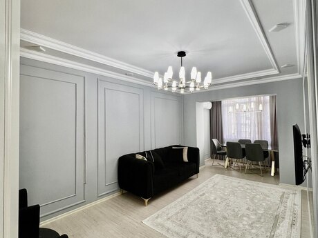 3 otaqlı köhnə tikili - İnşaatçılar m. - 90 m²