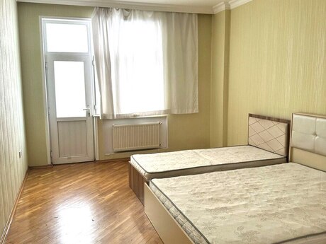 3 otaqlı yeni tikili - Neftçilər m. - 135 m²