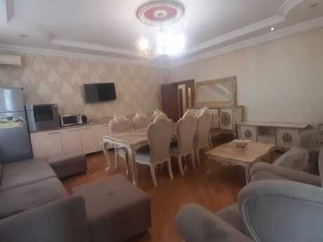 3 otaqlı yeni tikili - İnşaatçılar m. - 115 m²
