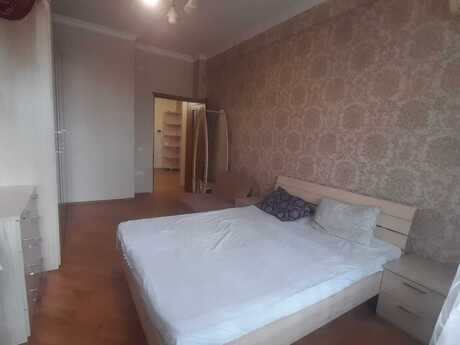 3 otaqlı yeni tikili - İnşaatçılar m. - 115 m²