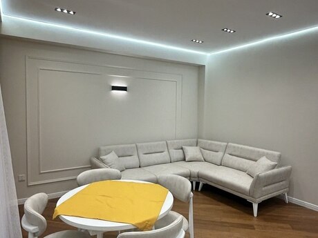 2 otaqlı yeni tikili - Azadlıq Prospekti m. - 73 m²