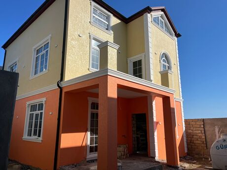 5 otaqlı həyət evi/bağ evi - Badamdar q. - 400 m²