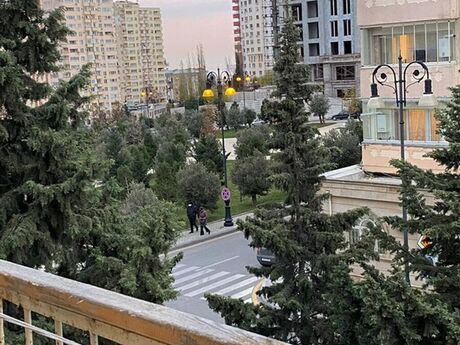 1 otaqlı köhnə tikili - Elmlər Akademiyası m. - 35 m²