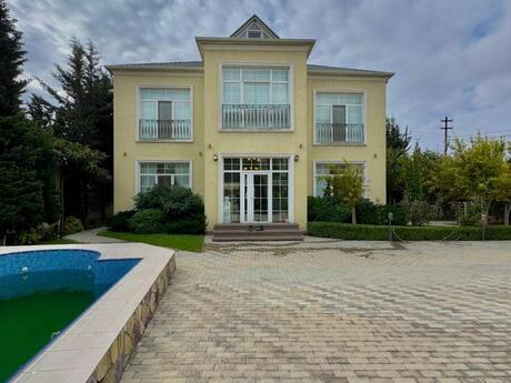 5 otaqlı həyət evi/bağ evi - Mərdəkan q. - 250 m²
