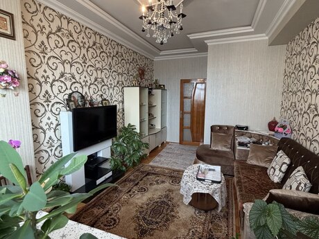 2 otaqlı köhnə tikili - Memar Əcəmi m. - 55 m²