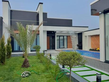 4 otaqlı həyət evi/bağ evi - Şüvəlan q. - 180 m²