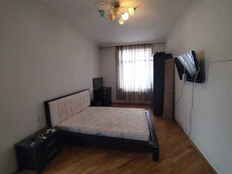 3 otaqlı yeni tikili - 28 May m. - 130 m²