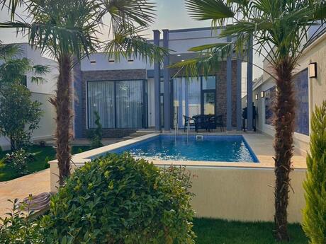 4 otaqlı həyət evi/bağ evi - Şüvəlan q. - 170 m²