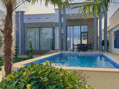 4 otaqlı həyət evi/bağ evi - Şüvəlan q. - 170 m²