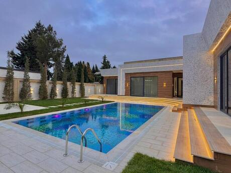 5 otaqlı həyət evi/bağ evi - Şüvəlan q. - 270 m²