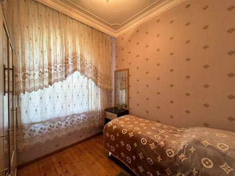 5 otaqlı həyət evi, 150 m², NZS: 395 000 ₼ 5