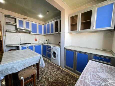 2 otaqlı köhnə tikili - Biləcəri q. - 50 m²