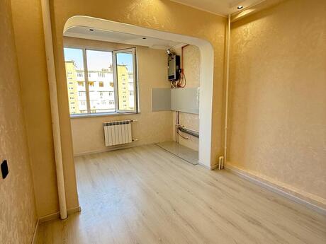 1 otaqlı köhnə tikili - İnşaatçılar m. - 35 m²