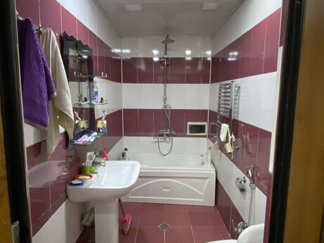 3 otaqlı yeni tikili - Bakıxanov q. - 86.3 m²