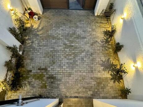 8 otaqlı həyət evi/bağ evi - Nardaran q. - 260 m²
