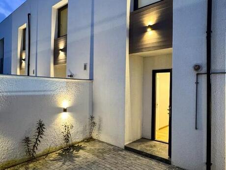 8 otaqlı həyət evi/bağ evi - Nardaran q. - 260 m²